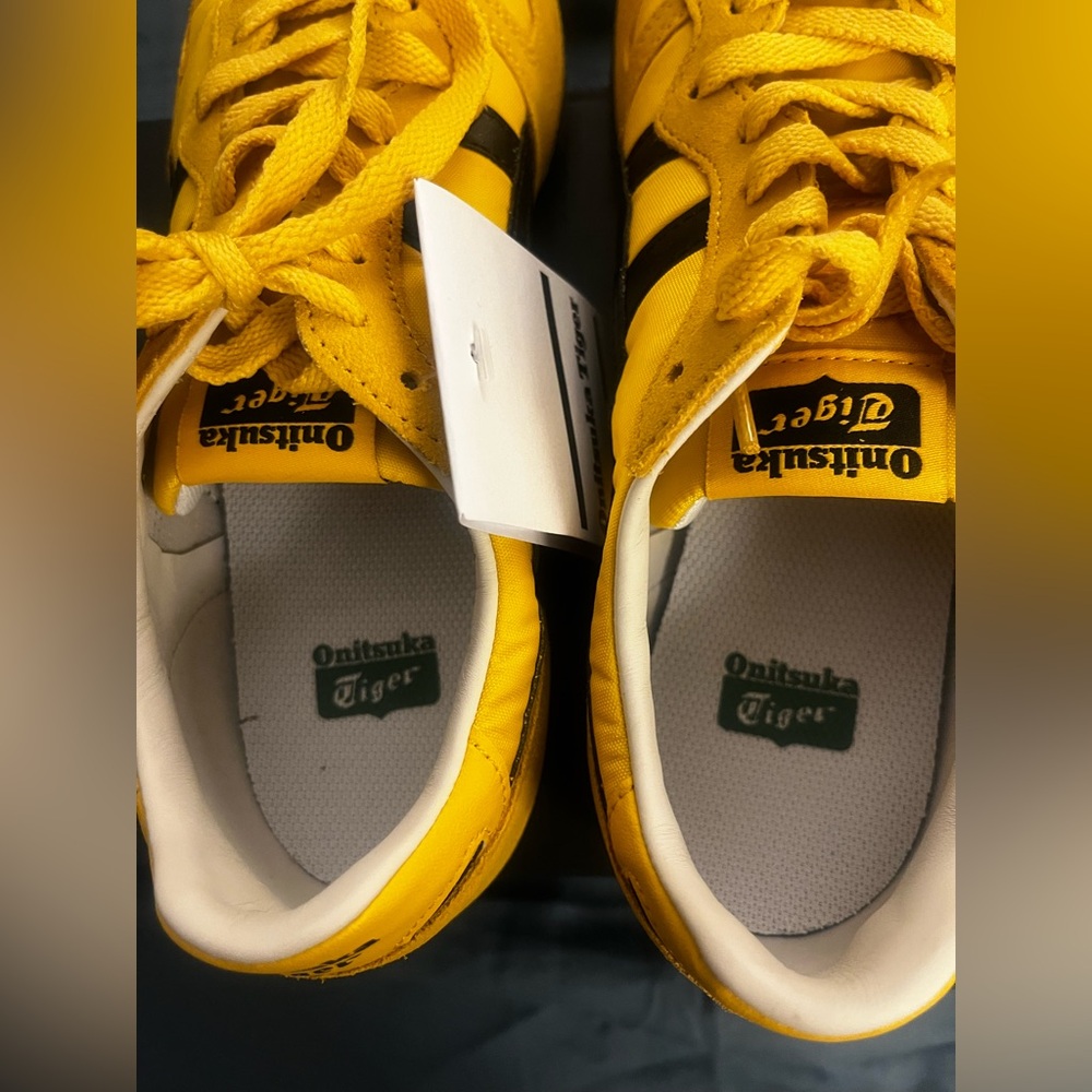 Onitsuka Tiger Serrano by Asics Womens/Men's Yellow/Black Sneakers NEW IN BOX - Picture 7 of 12